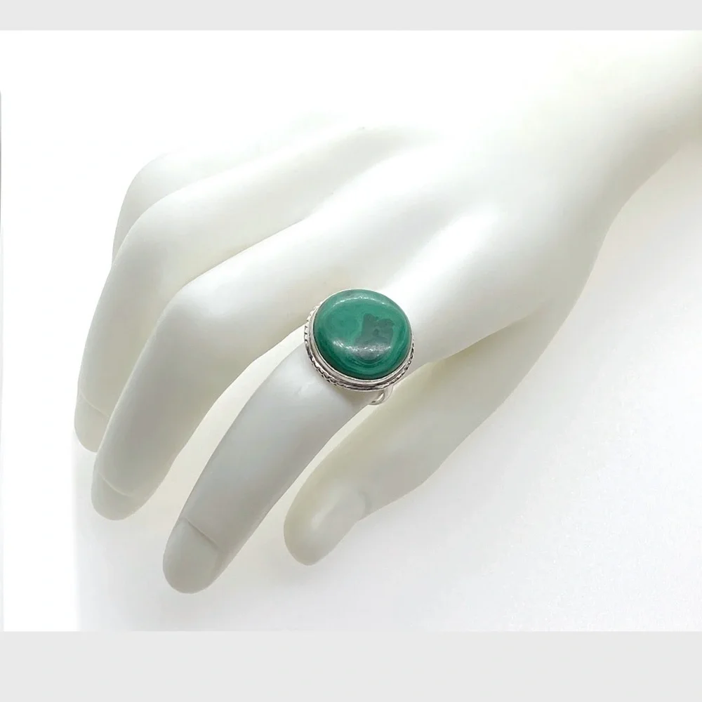 Malachite Sterling Silver Ring Natural Green Stone Size 8 1/2